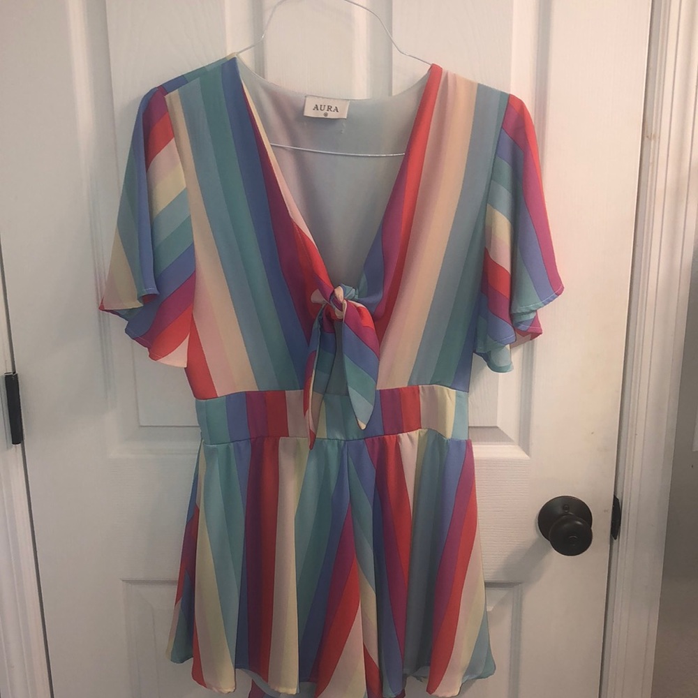 Front tie cut out rainbow romper